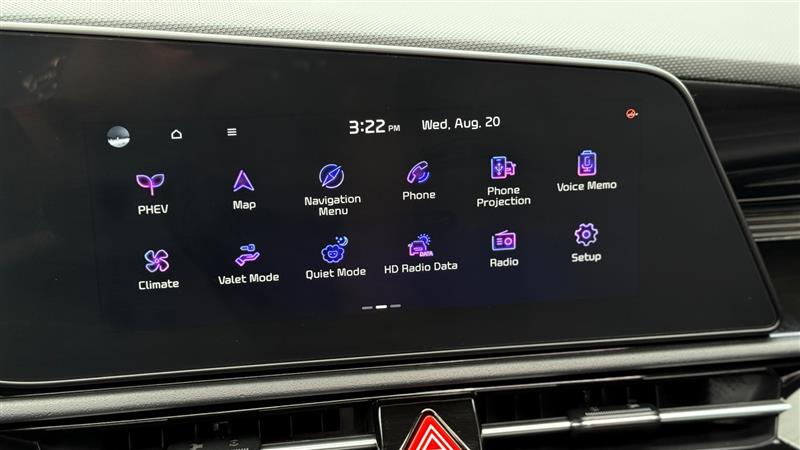 2024 Kia Niro Plug-In Hybrid SX Touring photo 29