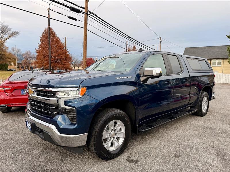 2022 Chevrolet Silverado 1500 LT's photo