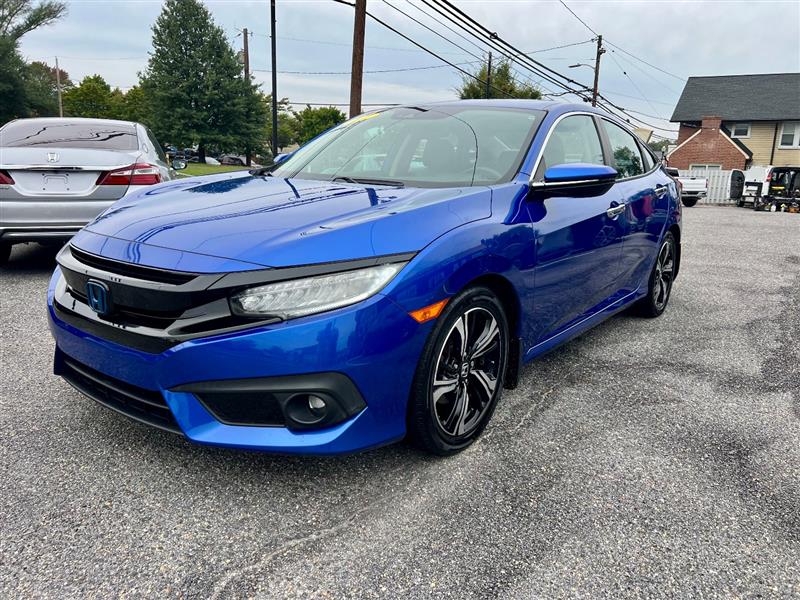 2017 Honda Civic Touring's photo