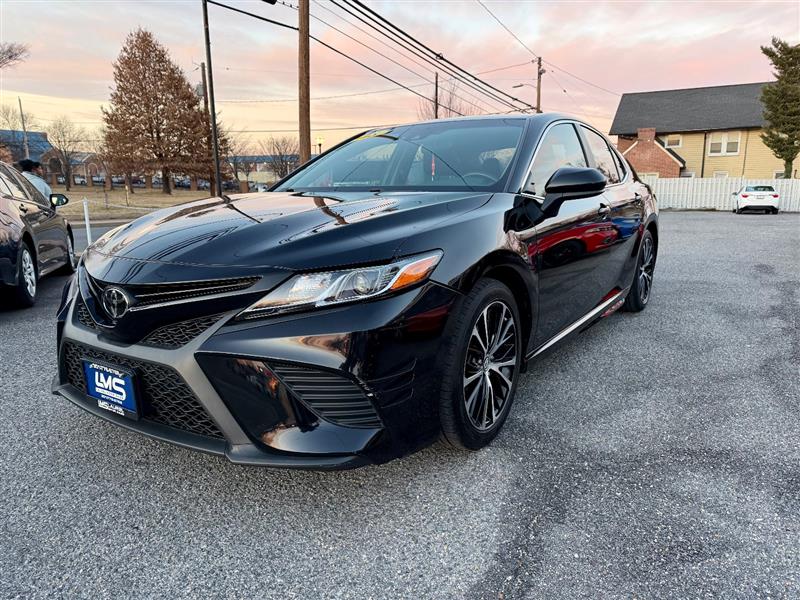 2018 TOYOTA CAMRY LE