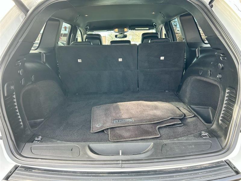 2017 JEEP GRAND CHEROKEE Altitude