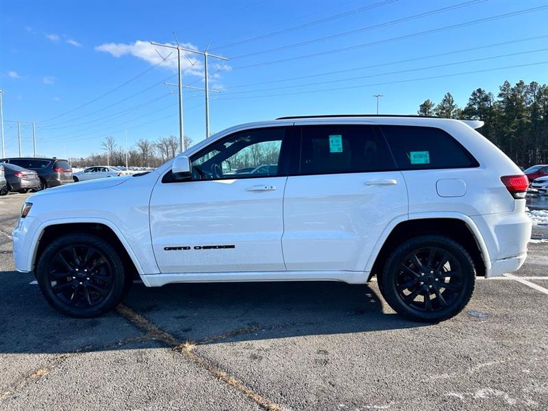 2017 JEEP GRAND CHEROKEE Altitude