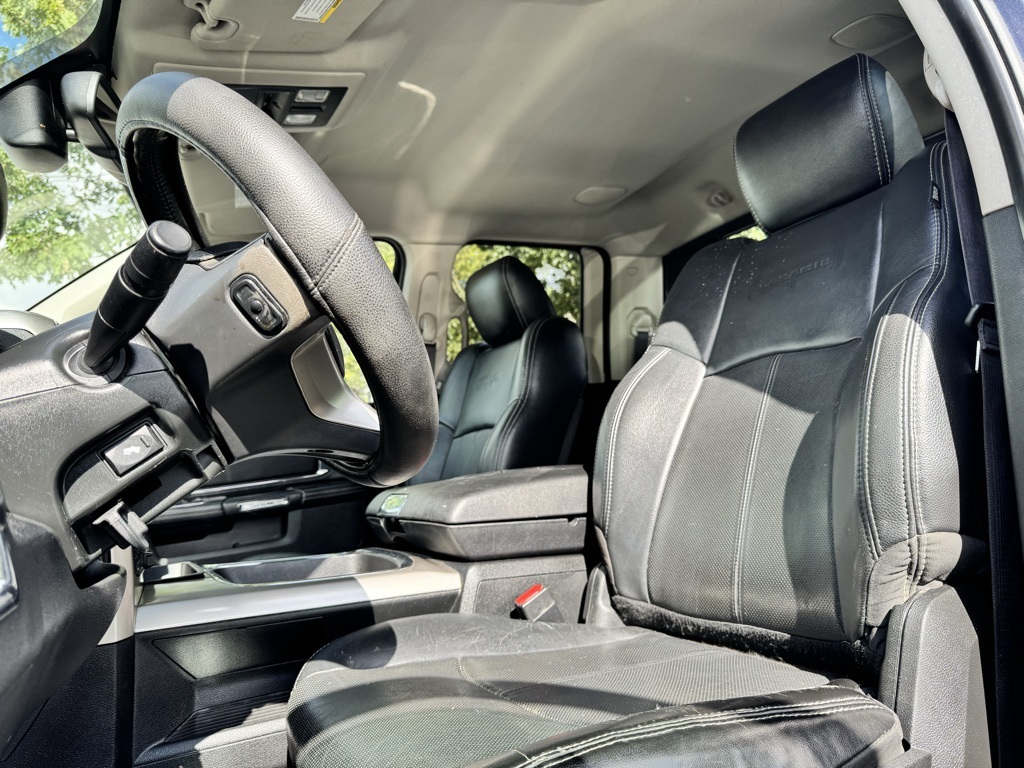 2018 Ram 1500 Laramie photo 8