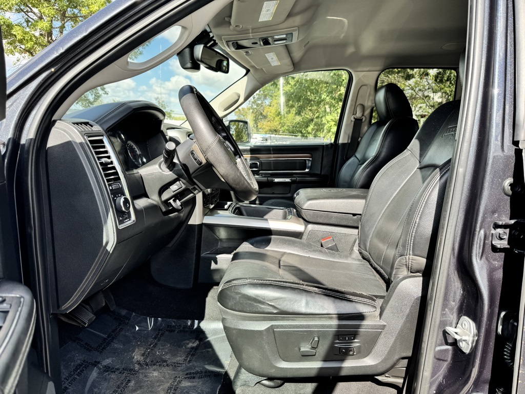 2018 Ram 1500 Laramie photo 10