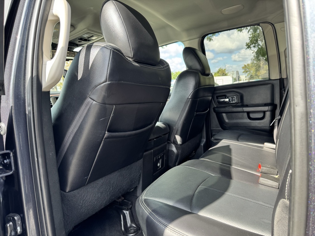 2018 Ram 1500 Laramie photo 14