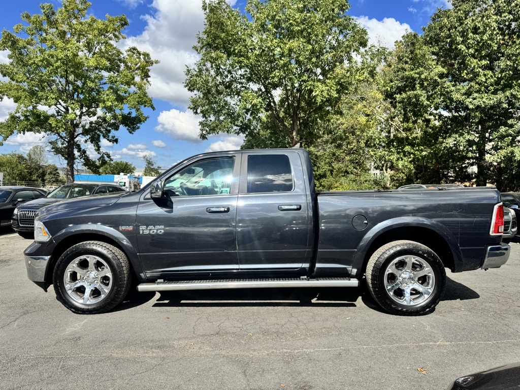 2018 Ram 1500 Laramie photo 2