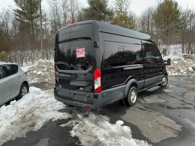 2017 FORD TRANSIT WAGON XLT- 15 PASSENGER