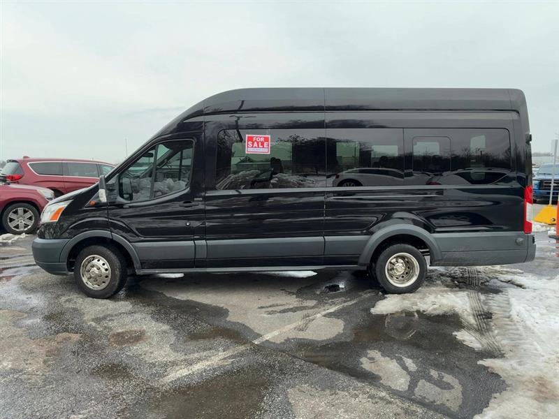 2017 FORD TRANSIT WAGON XLT- 15 PASSENGER