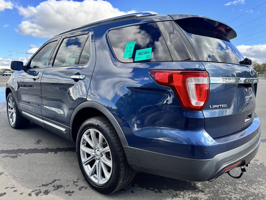 2016 Ford Explorer Limited photo 3
