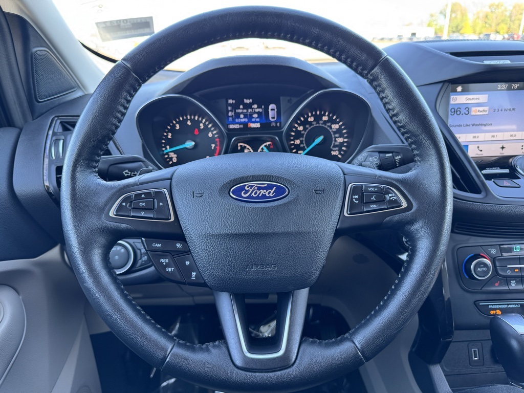 2017 Ford Escape Titanium photo 23