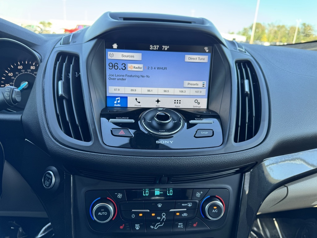 2017 Ford Escape Titanium photo 26