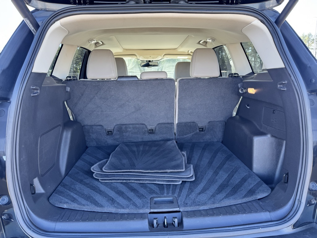 2017 Ford Escape Titanium photo 30