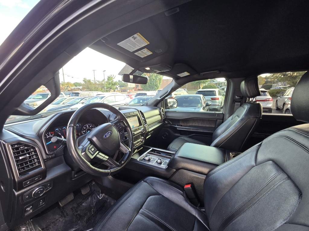 2019 Ford Expedition MAX Limited photo 10