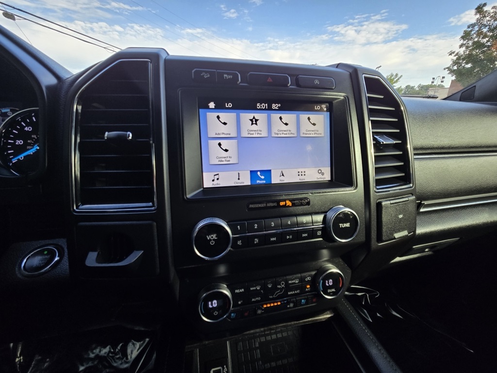 2019 Ford Expedition MAX Limited photo 17