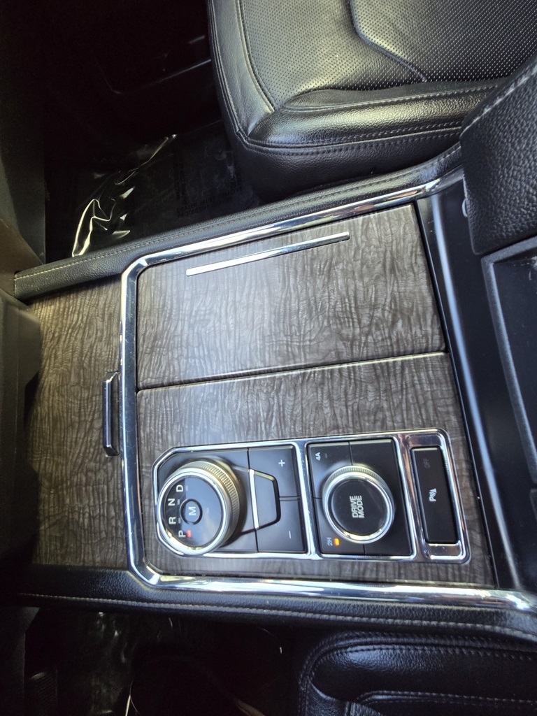 2019 Ford Expedition MAX Limited photo 21