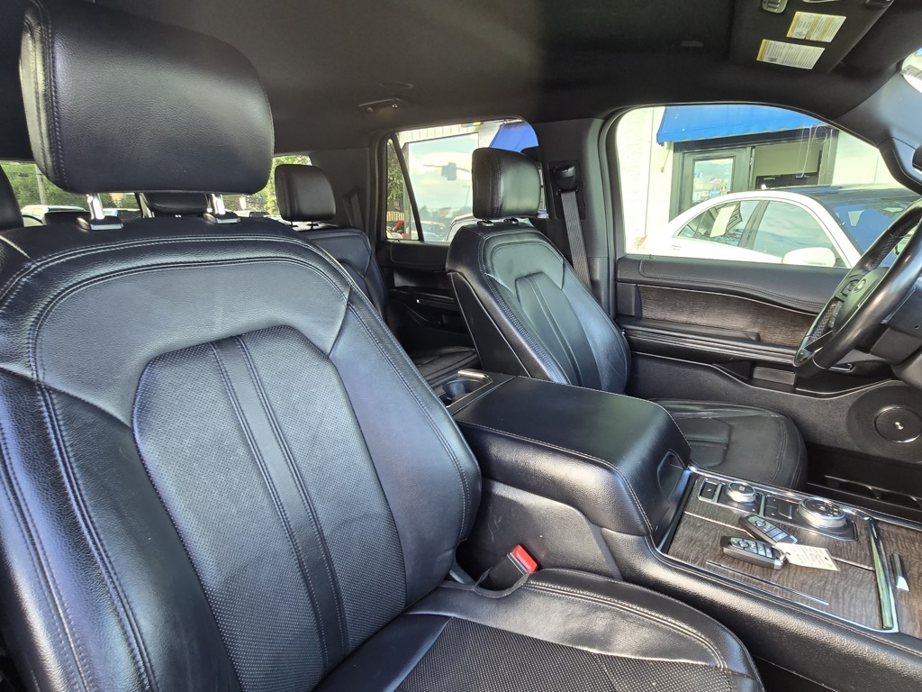 2019 Ford Expedition MAX Limited photo 25
