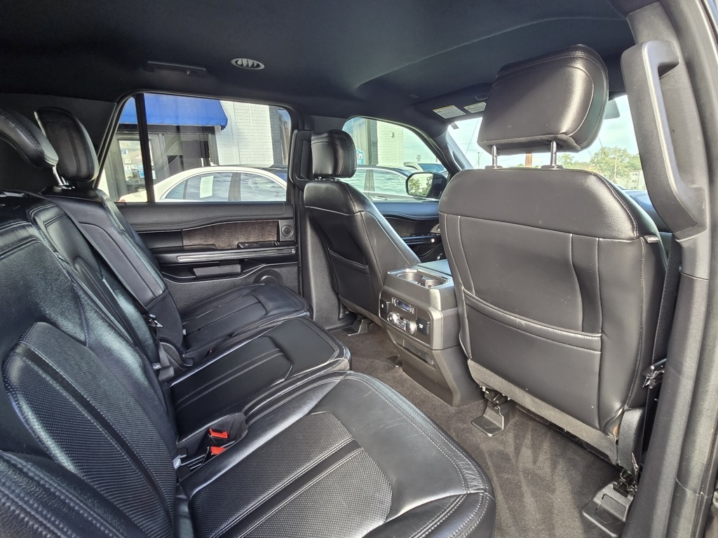 2019 Ford Expedition MAX Limited photo 26