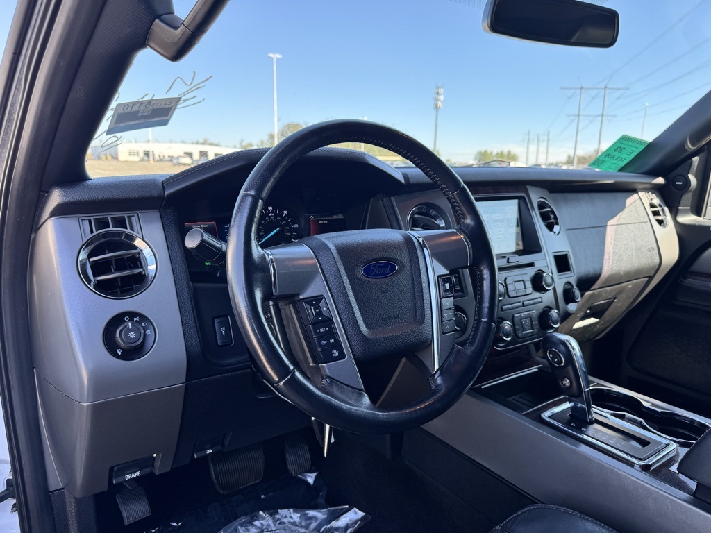 2016 Ford Expedition Platinum photo 9