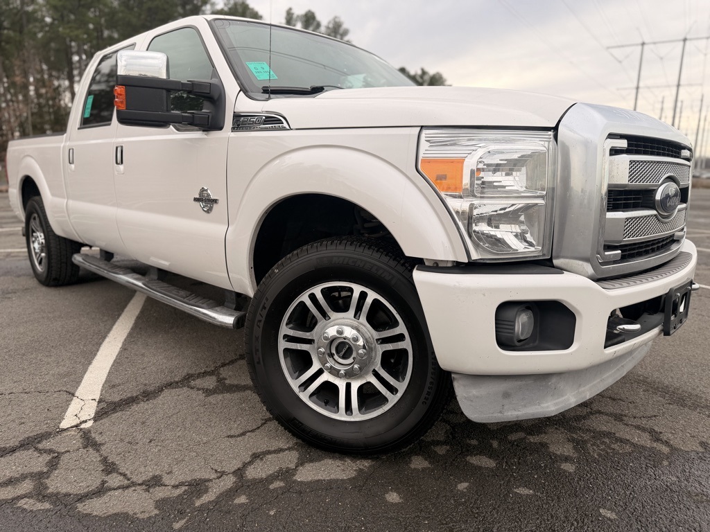 2013 Ford F-250 Super Duty Lariat's photo