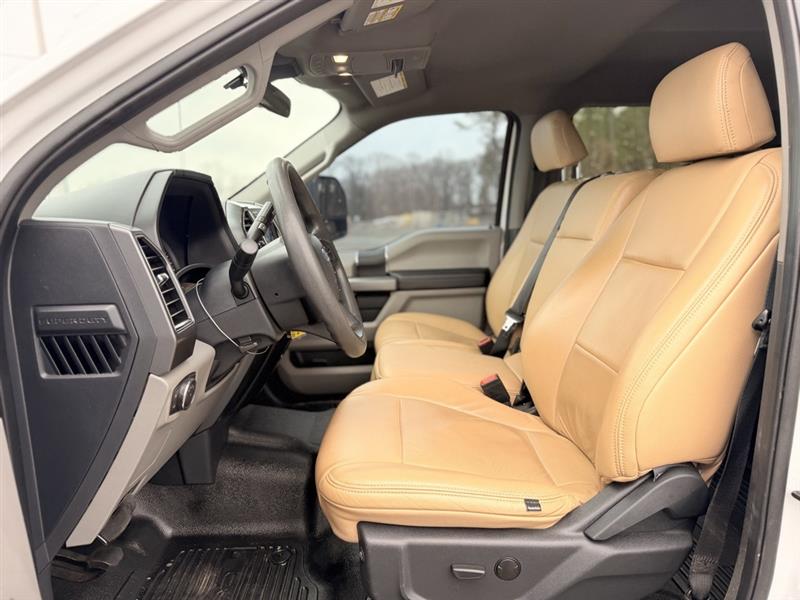 2022 FORD SUPER DUTY F-350 DRW LARIAT