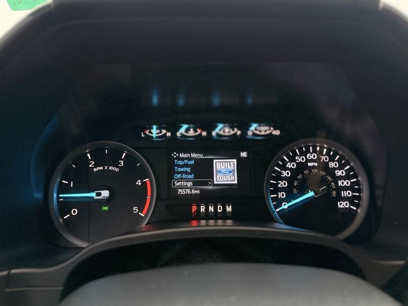 2022 FORD SUPER DUTY F-350 DRW LARIAT