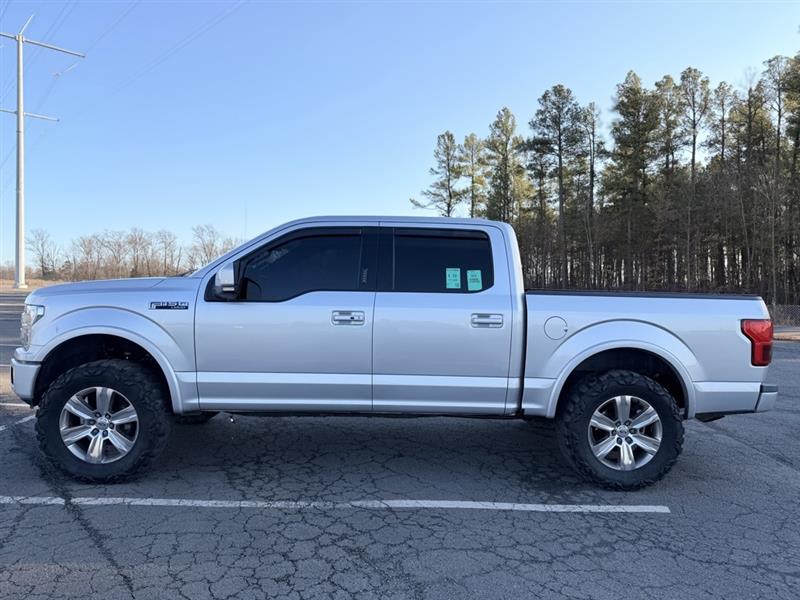 2018 FORD F-150 LARIAT
