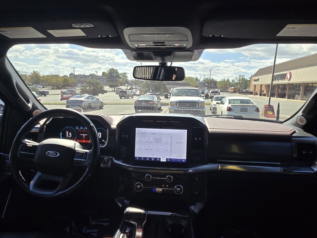 2021 Ford F-150 Lariat photo 19