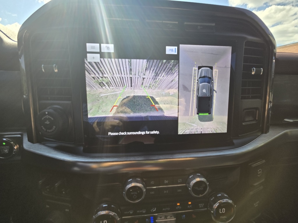 2021 Ford F-150 Lariat photo 21