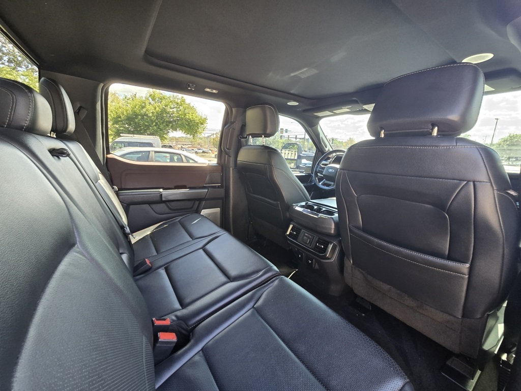 2021 Ford F-150 Lariat photo 25