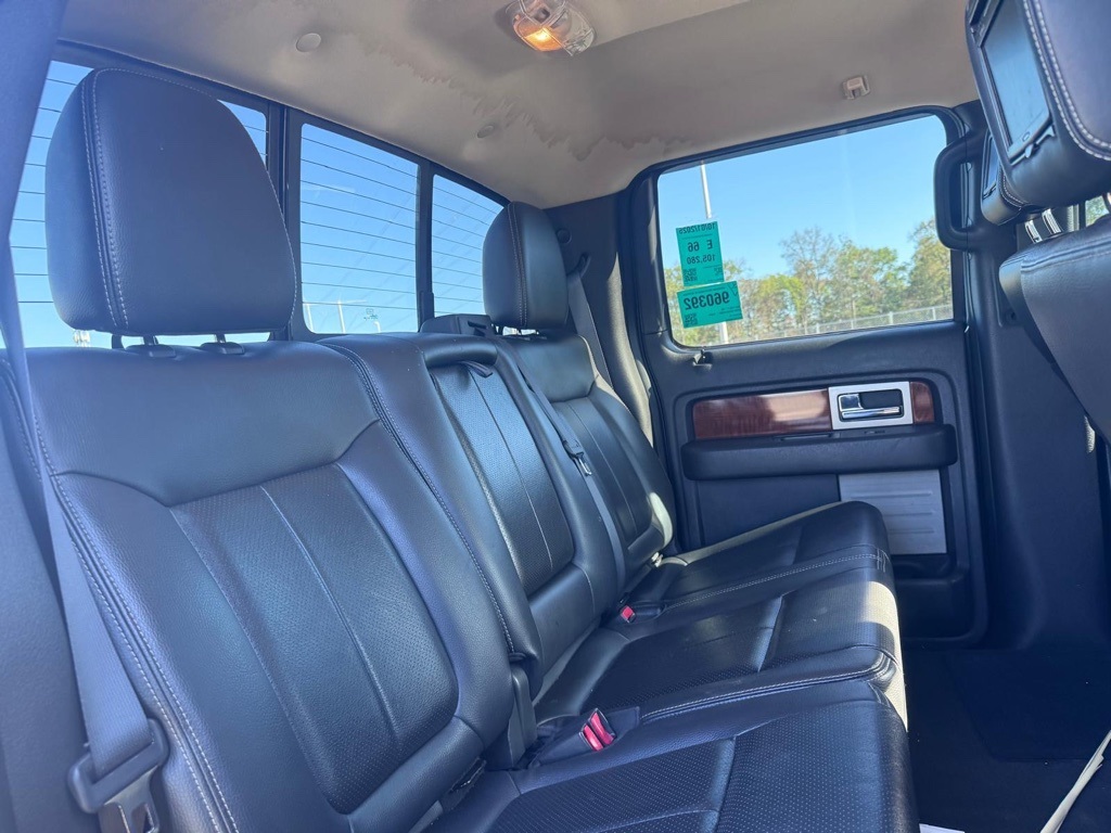 2010 Ford F-150 Lariat photo 12