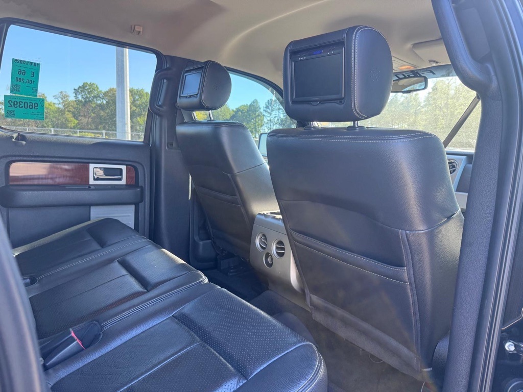 2010 Ford F-150 Lariat photo 14