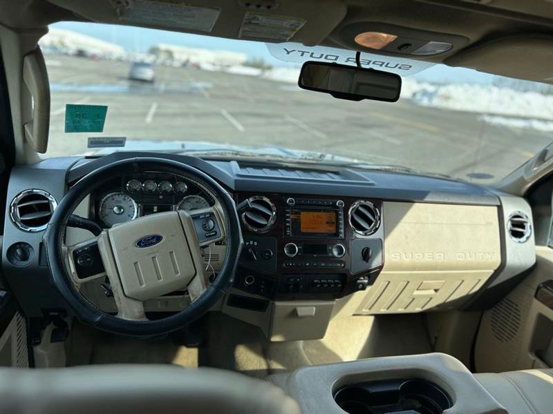 2010 FORD SUPER DUTY F-350 SRW LARIAT