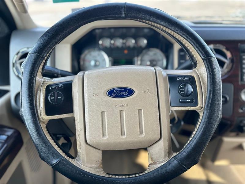 2010 FORD SUPER DUTY F-350 SRW LARIAT