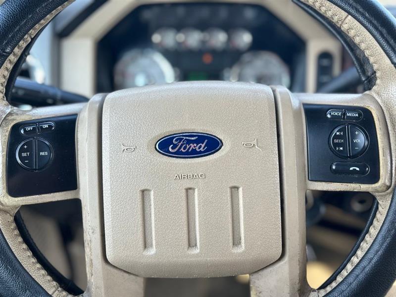 2010 FORD SUPER DUTY F-350 SRW LARIAT