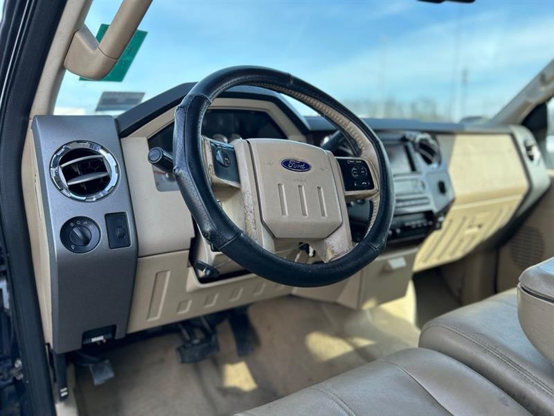 2010 FORD SUPER DUTY F-350 SRW LARIAT