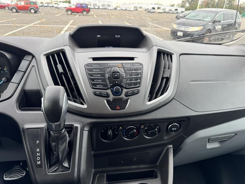 2017 Ford Transit photo 23