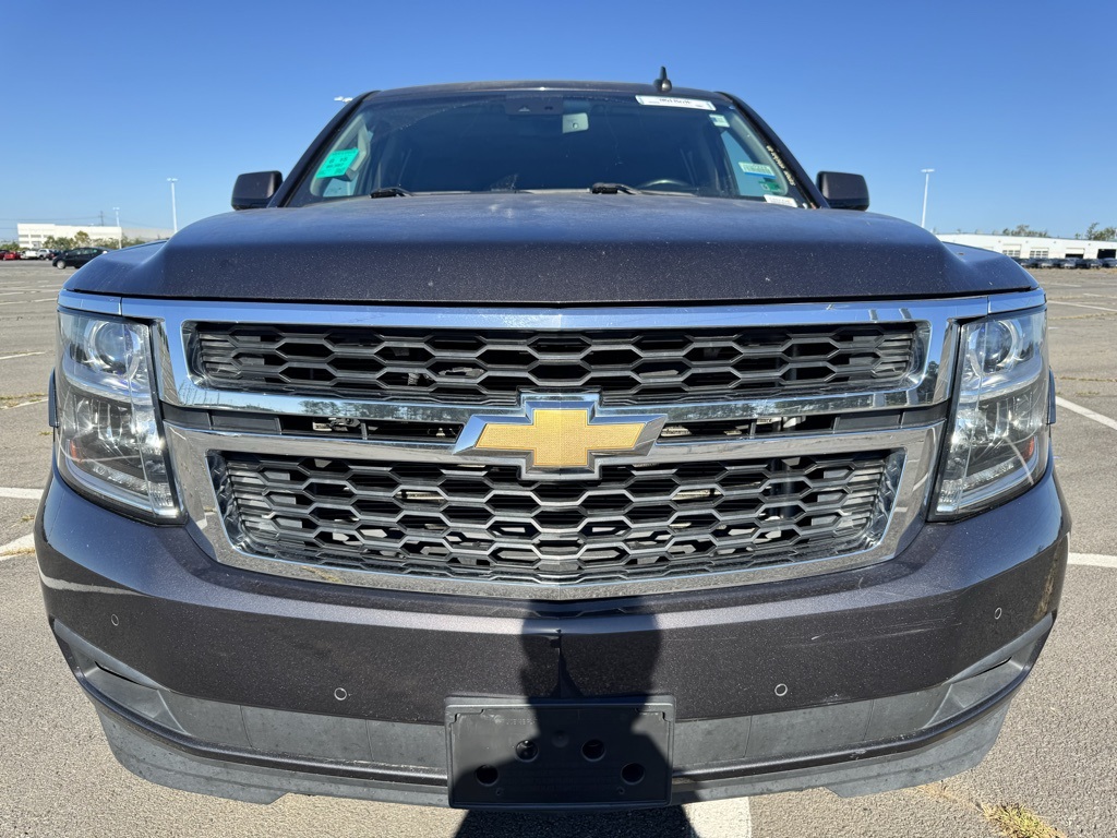 2016 Chevrolet Suburban LT photo 8