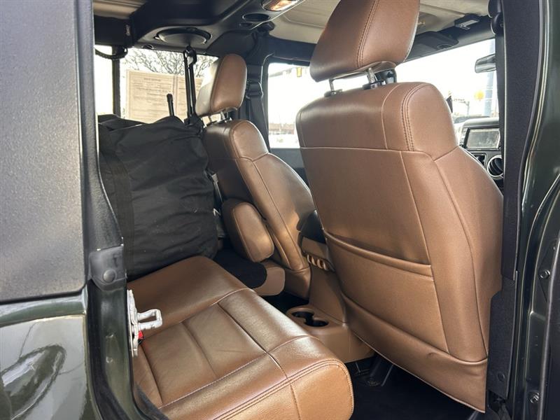 2011 JEEP WRANGLER UNLIMITED SAHARA