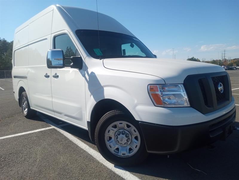 2021 NISSAN NV CARGO SV