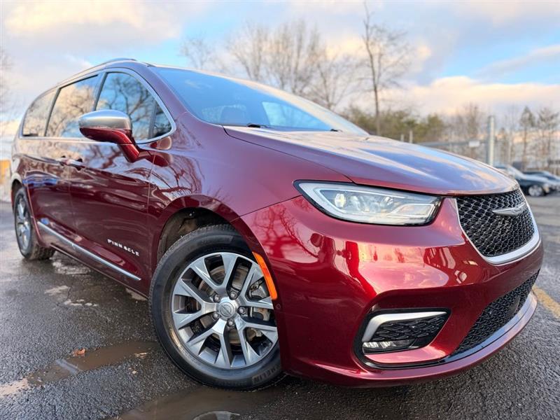 2022 CHRYSLER PACIFICA HYBRID PINNACLE