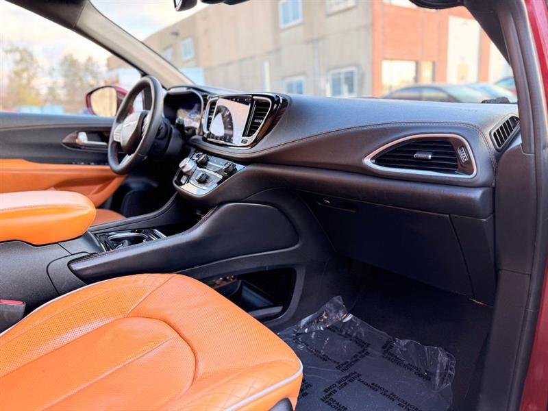 2022 CHRYSLER PACIFICA HYBRID PINNACLE