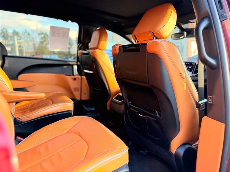 2022 CHRYSLER PACIFICA HYBRID PINNACLE