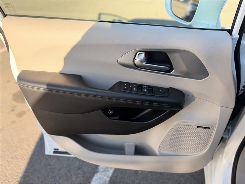 2018 CHRYSLER PACIFICA HYBRID LIMITED