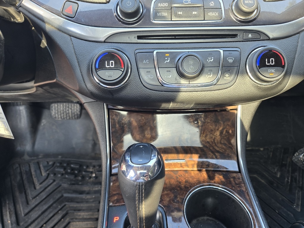 2014 Chevrolet Impala 2LT photo 15
