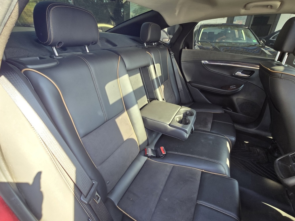 2014 Chevrolet Impala 2LT photo 24