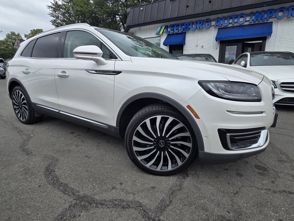 2019 Lincoln Nautilus Black Label's photo
