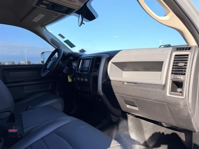 2017 RAM 2500 TRADESMAN