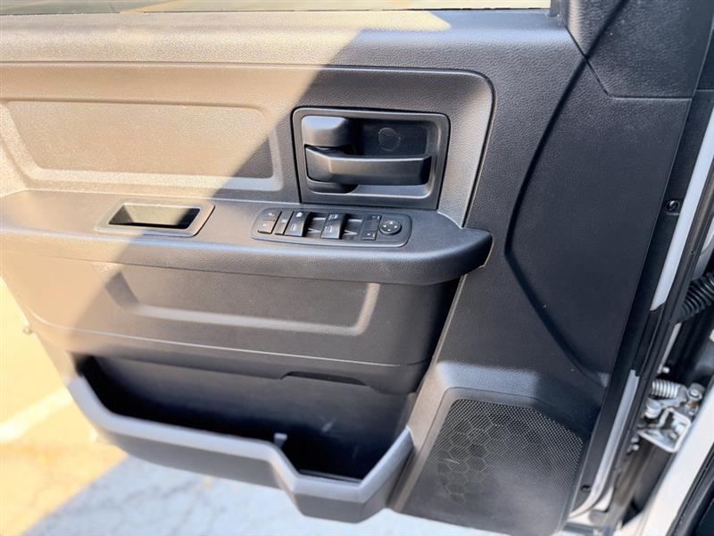 2017 RAM 2500 TRADESMAN