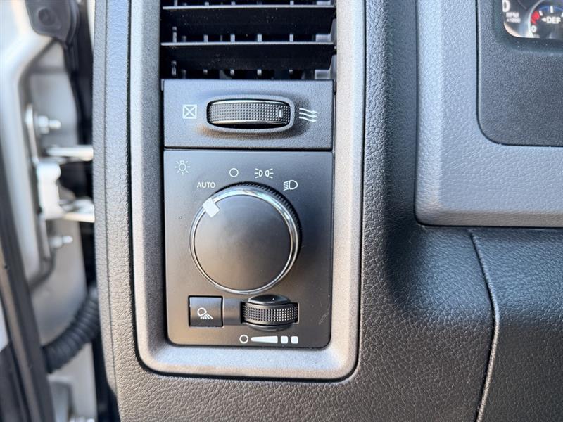 2017 RAM 2500 TRADESMAN