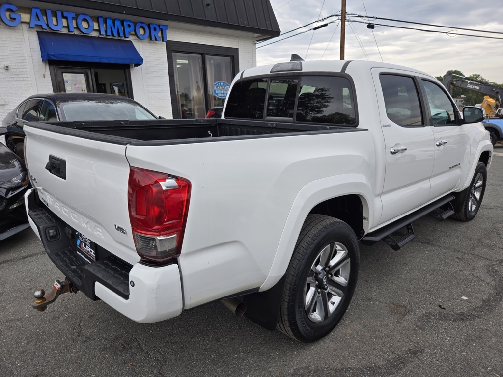 2016 Toyota Tacoma Limited photo 3